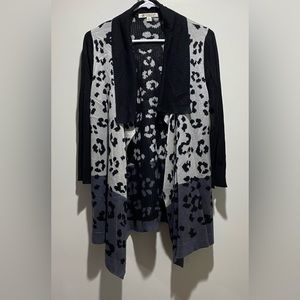 Versona Cardigan